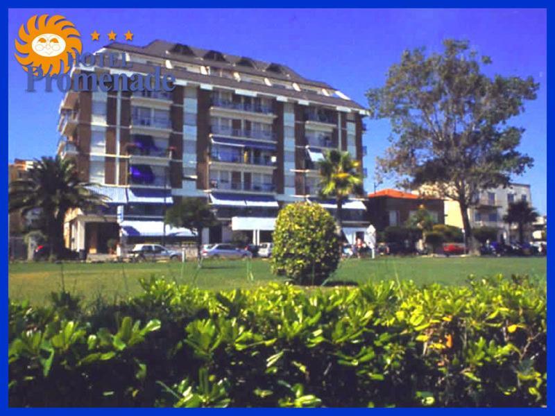 Hotel Promenade Порто-Сант'Эльпидио Экстерьер фото